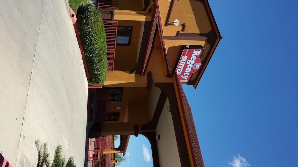 Hotel O Regency Suites Houston - Iah Beltway 8 هيوستن المظهر الخارجي الصورة
