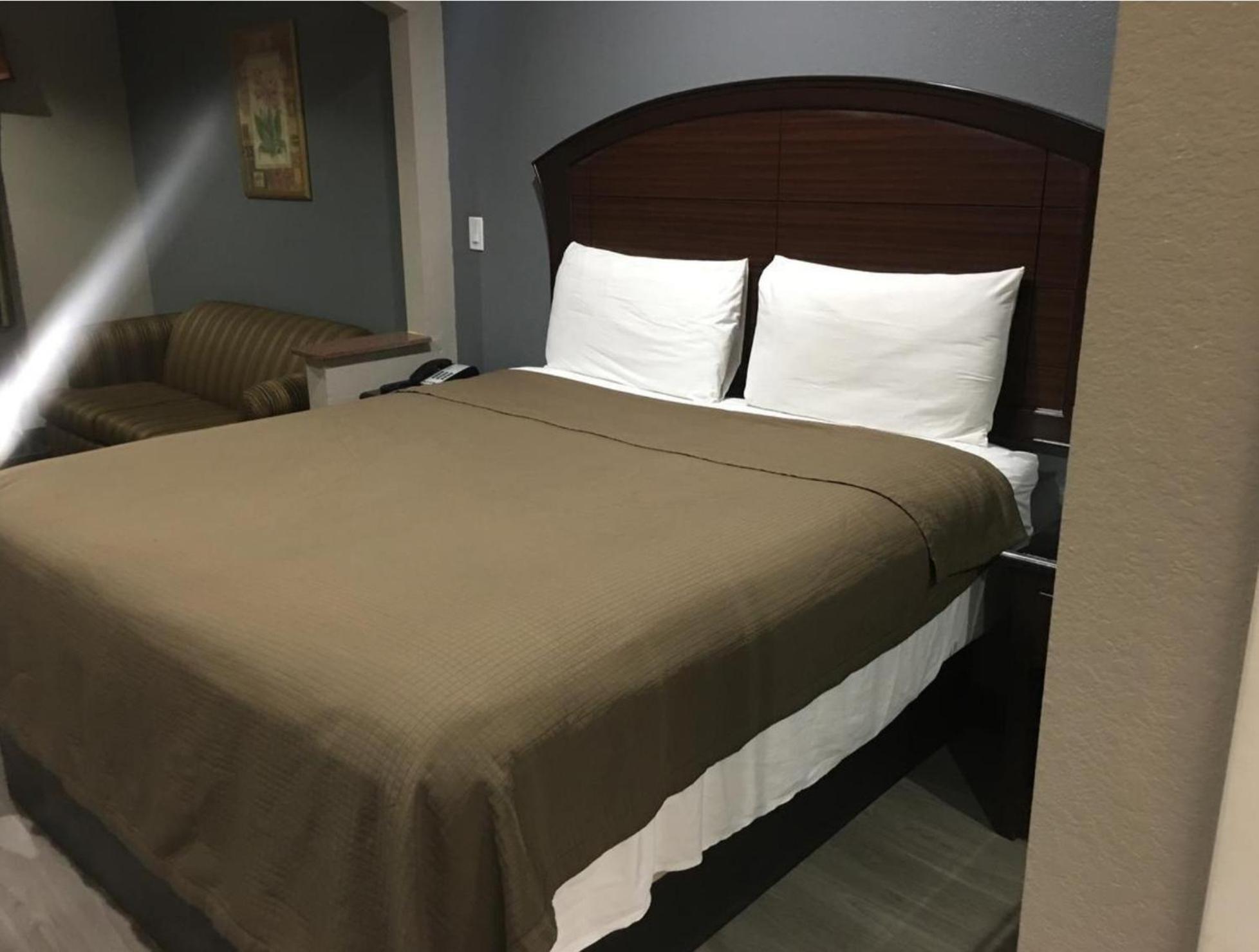 Hotel O Regency Suites Houston - Iah Beltway 8 هيوستن المظهر الخارجي الصورة