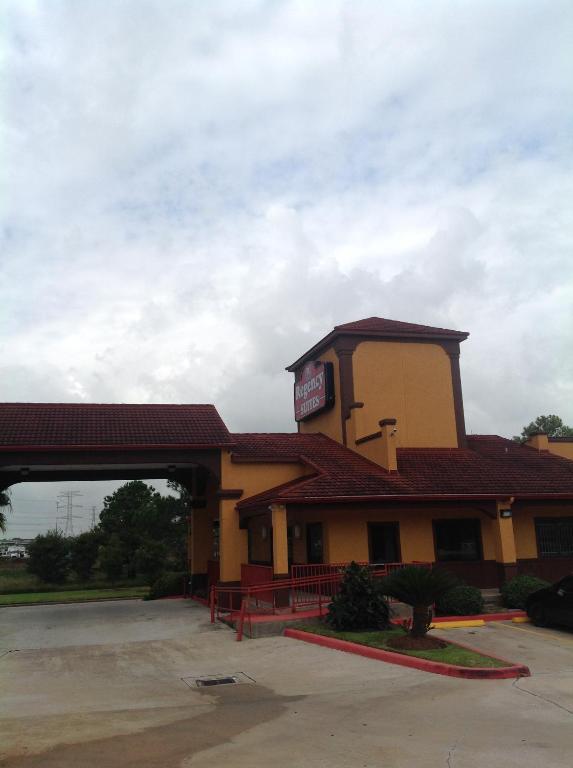 Hotel O Regency Suites Houston - Iah Beltway 8 هيوستن المظهر الخارجي الصورة